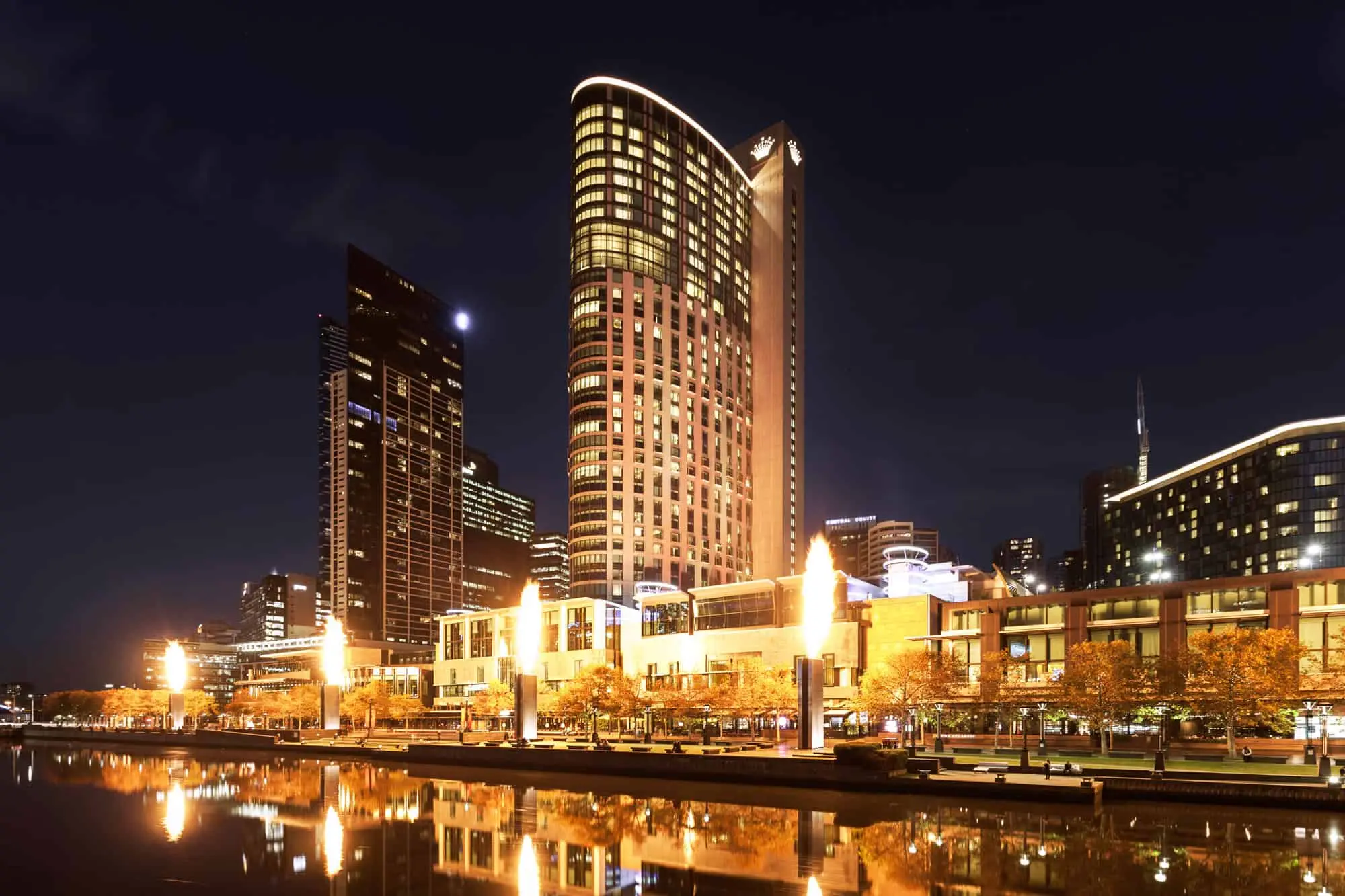 墨爾本Forge by Mirvac奢華公寓 NIGHTTIME VIEW 俯瞰 Yarra's Edge